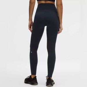 Lululemon Athletica Wunder Under Leggings size 8 MSRP $98